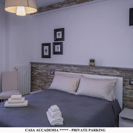 Elegante Casa Accademia ***** - Private Parking Apartment Livorno Bagian luar foto